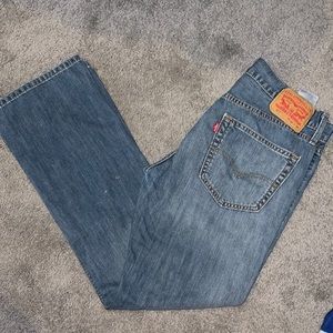LEVI JEANS